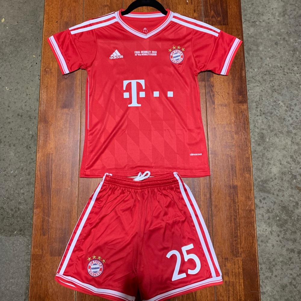 Kids Retro Bayern Munich 13/14 Jerseys